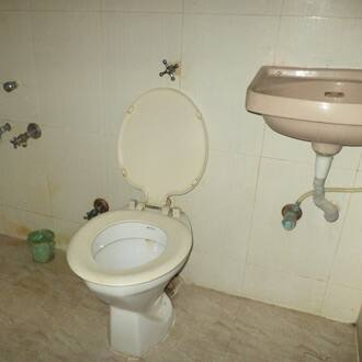 Hotel Roshni, Vadodara 4